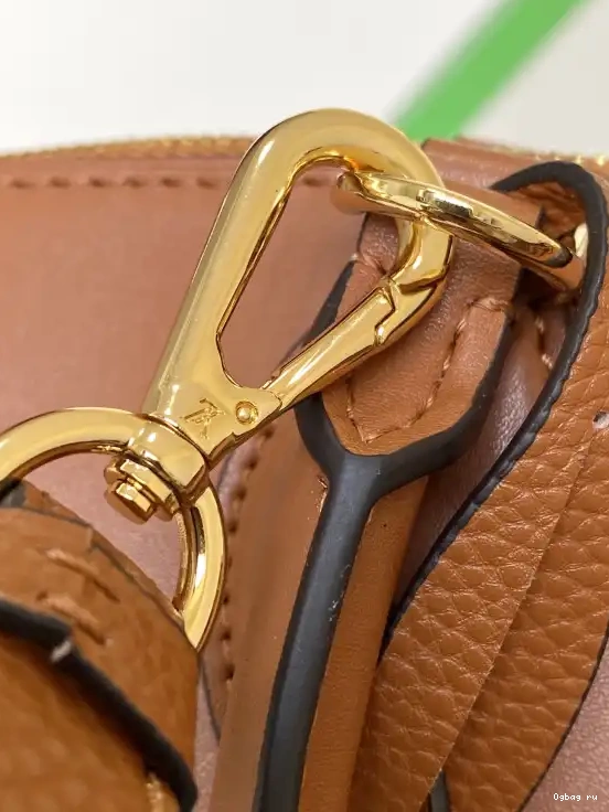 IT VUITTON LOCK MM LOUIS 0516